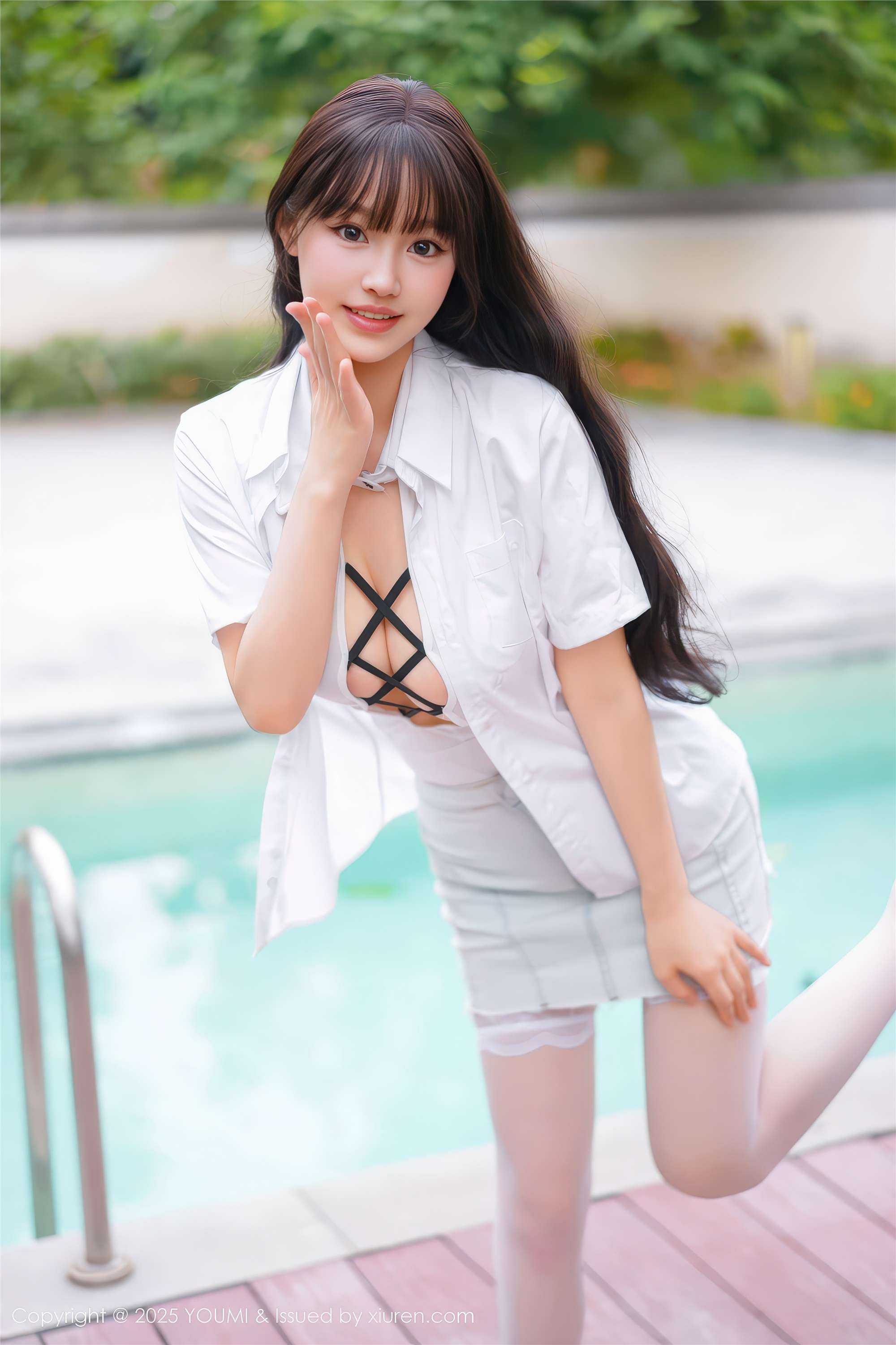 YouMi尤蜜荟 2025.12.18 VOL.1190 心上可Flora